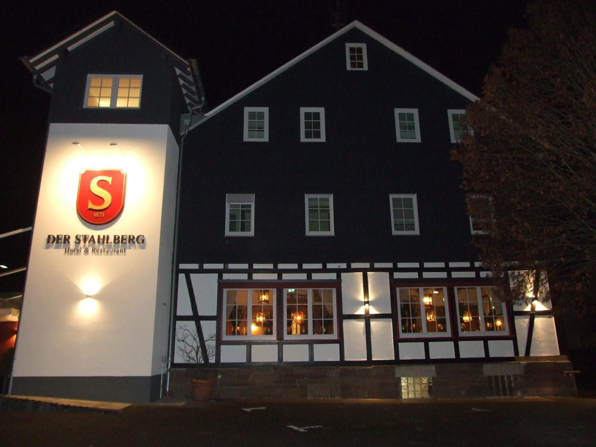Der Stahlberg Hotel & Restaurant Hilchenbach Buitenkant foto
